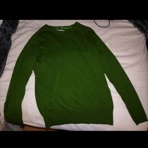 Old navy sweater